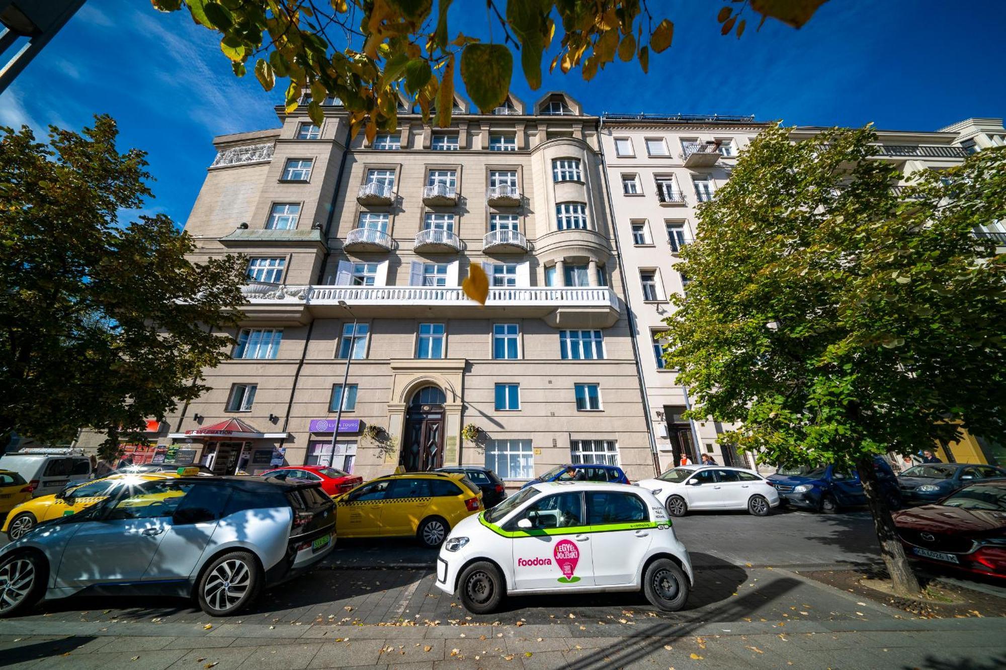 Apartment Downtown Riverfront Budapest
